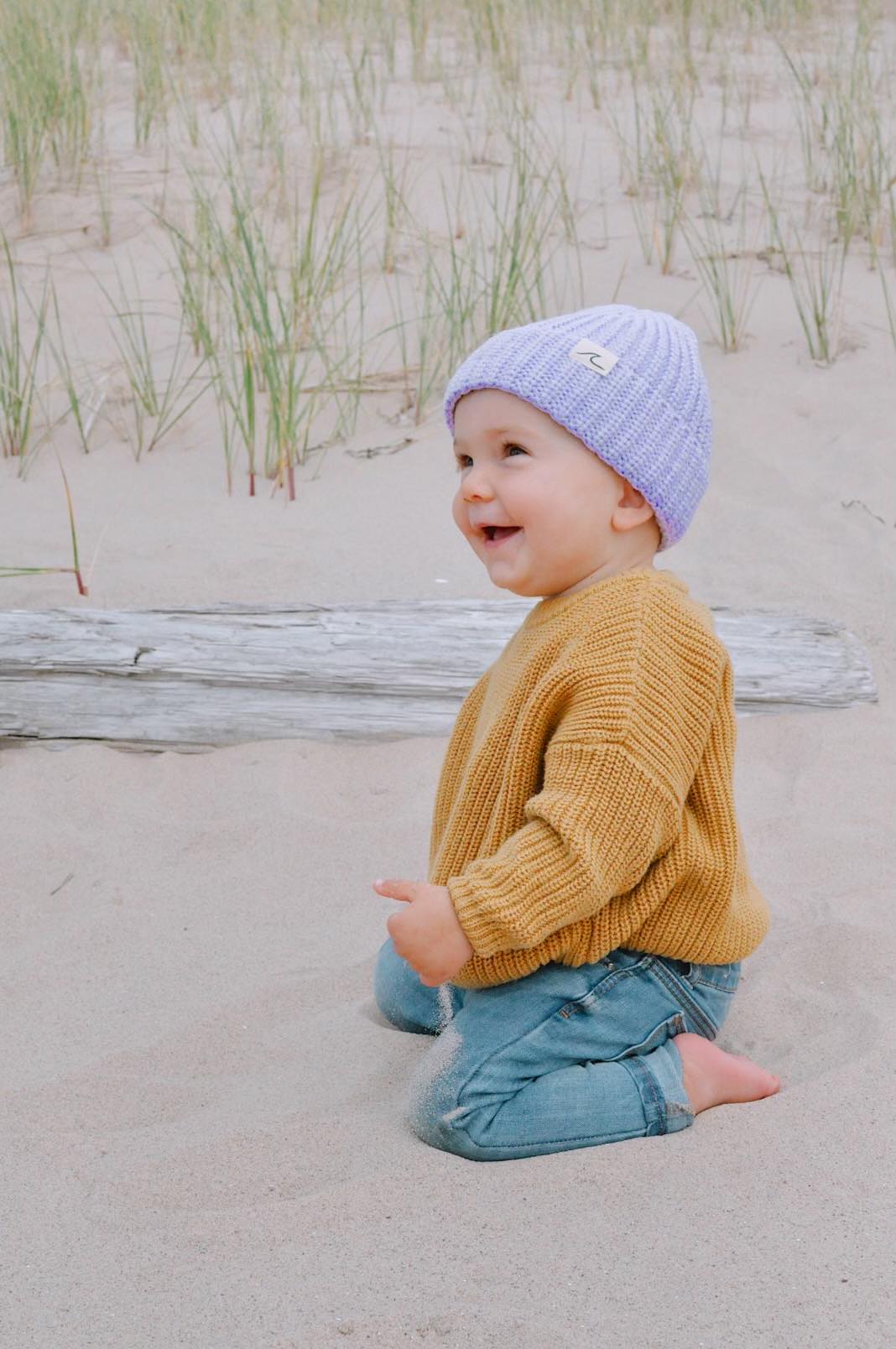 Chandail en tricot MUSTARD